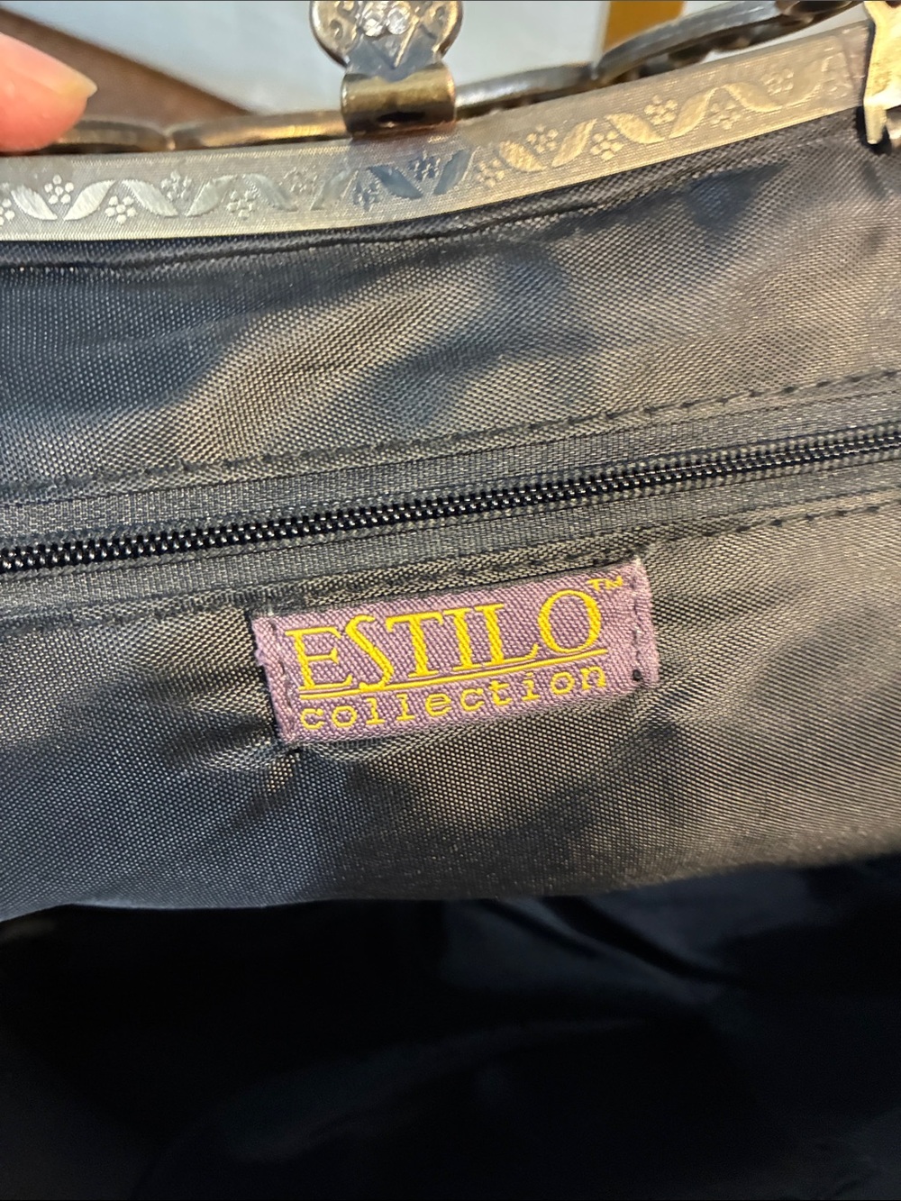RARE and UNIQUE Vintage-Style Embellished Purple Evening Handbag - Picture 9 of 10